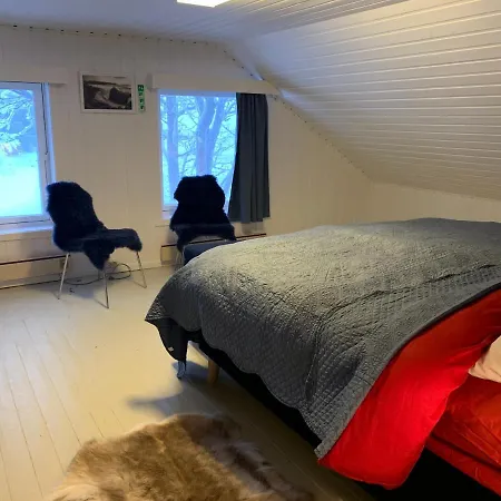 The Red Fjordhouse Holiday home
