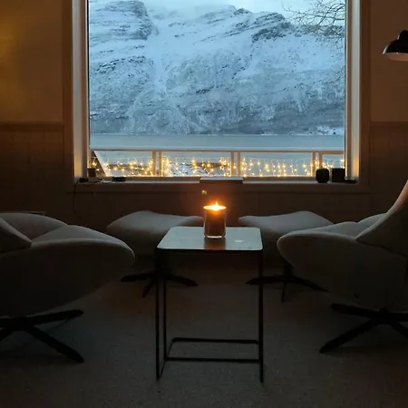 The Red Fjordhouse Holiday home *