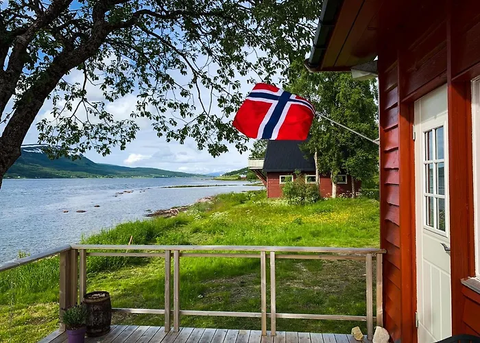 Σπίτι διακοπών The Red Fjordhouse *