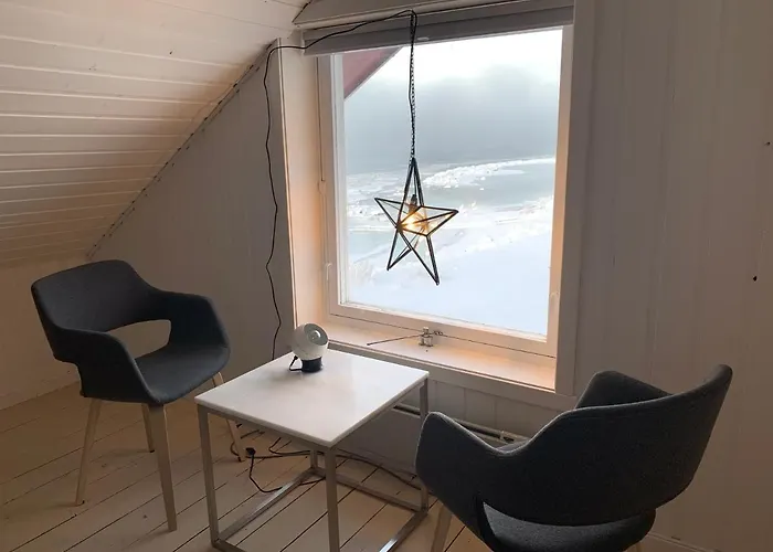 The Red Fjordhouse Дом отдыха Malsnes